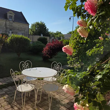 Au Pied Du Lavoir Odile
